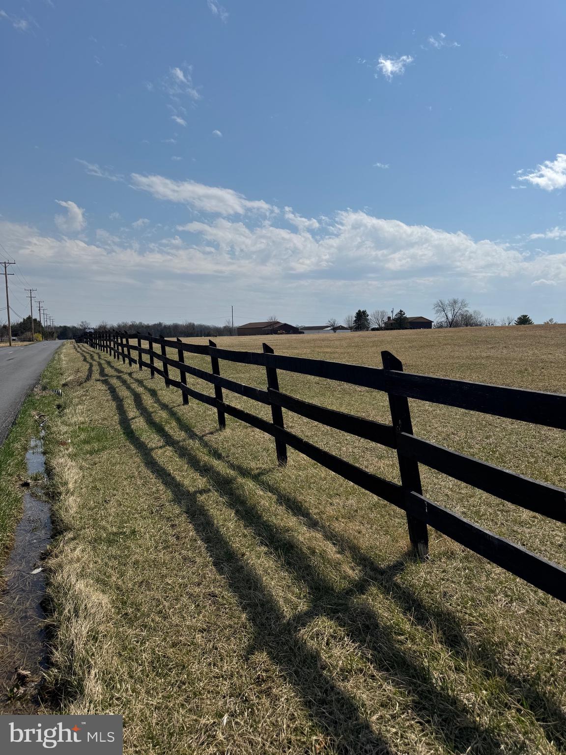 INWOOD - Commercial Sale