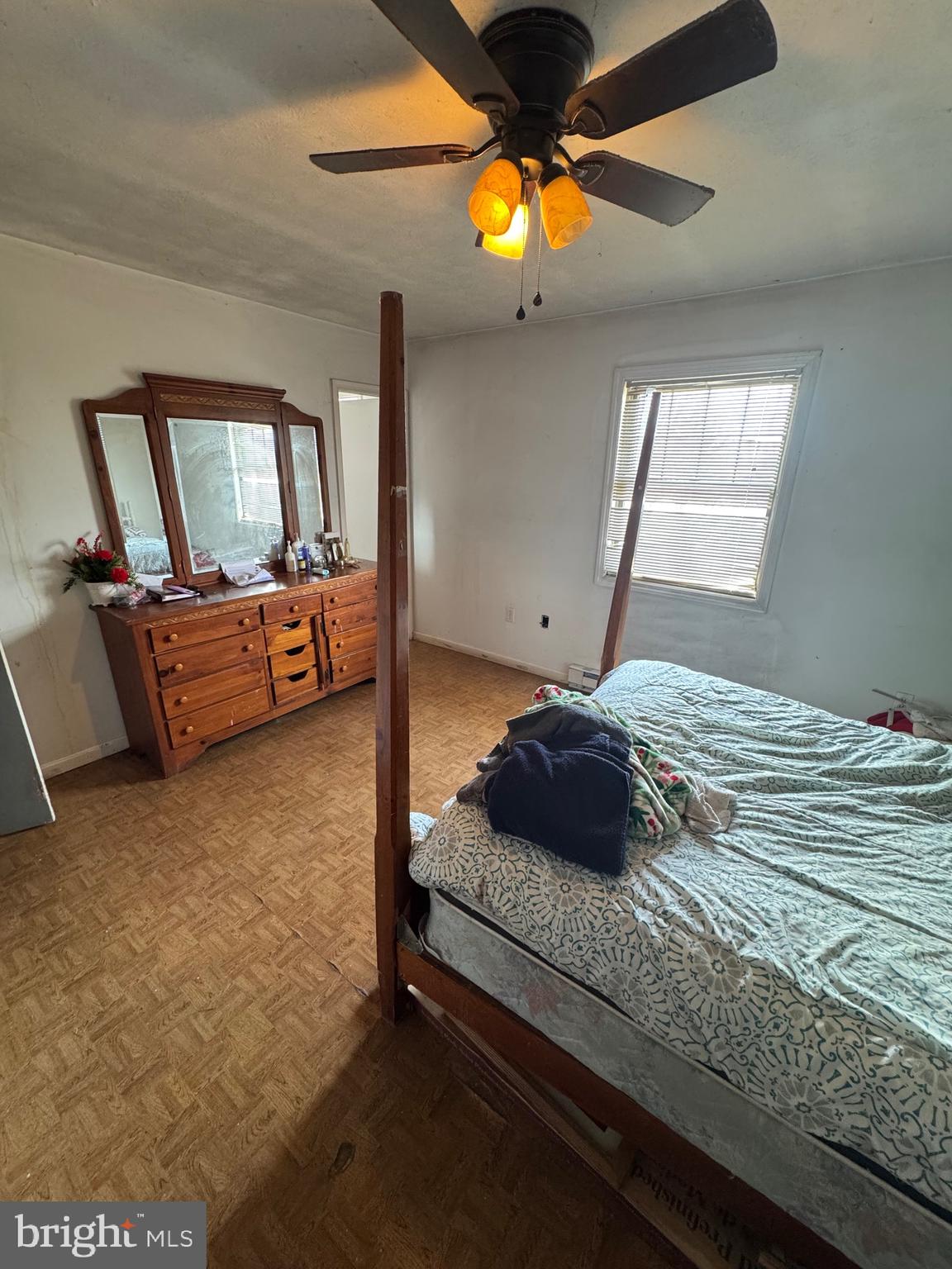 INWOOD - Commercial Sale