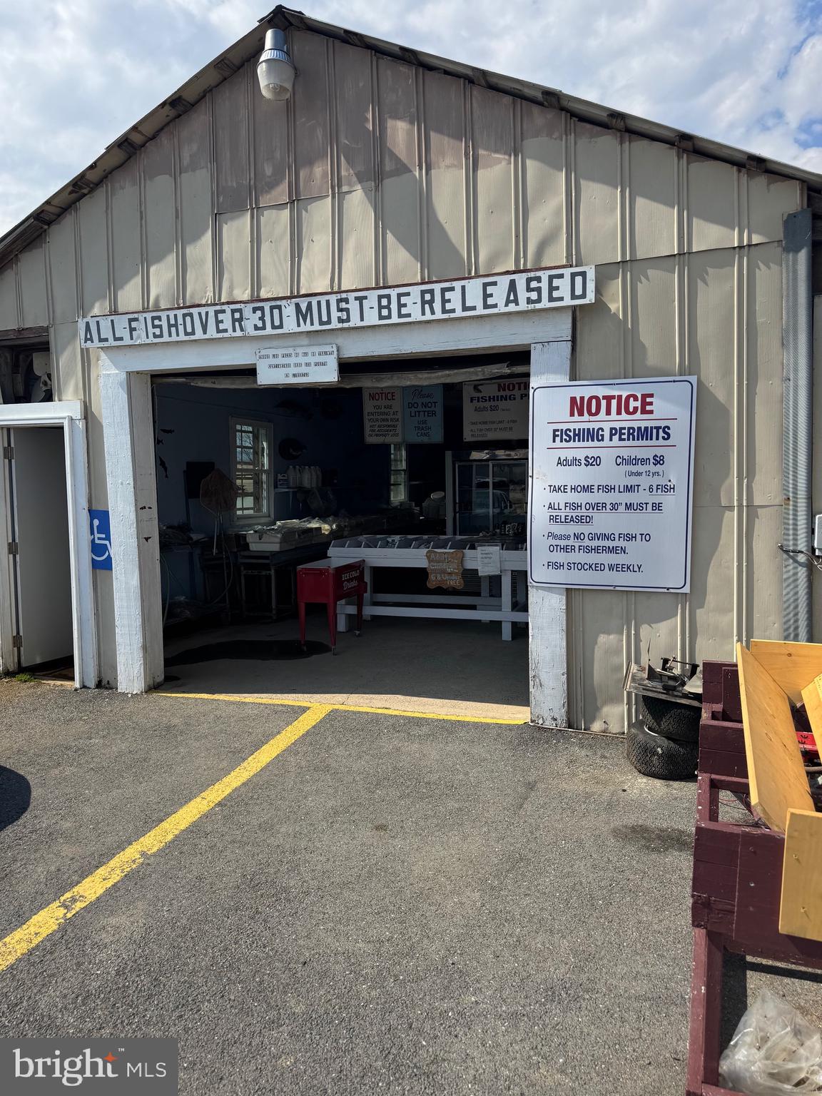 INWOOD - Commercial Sale