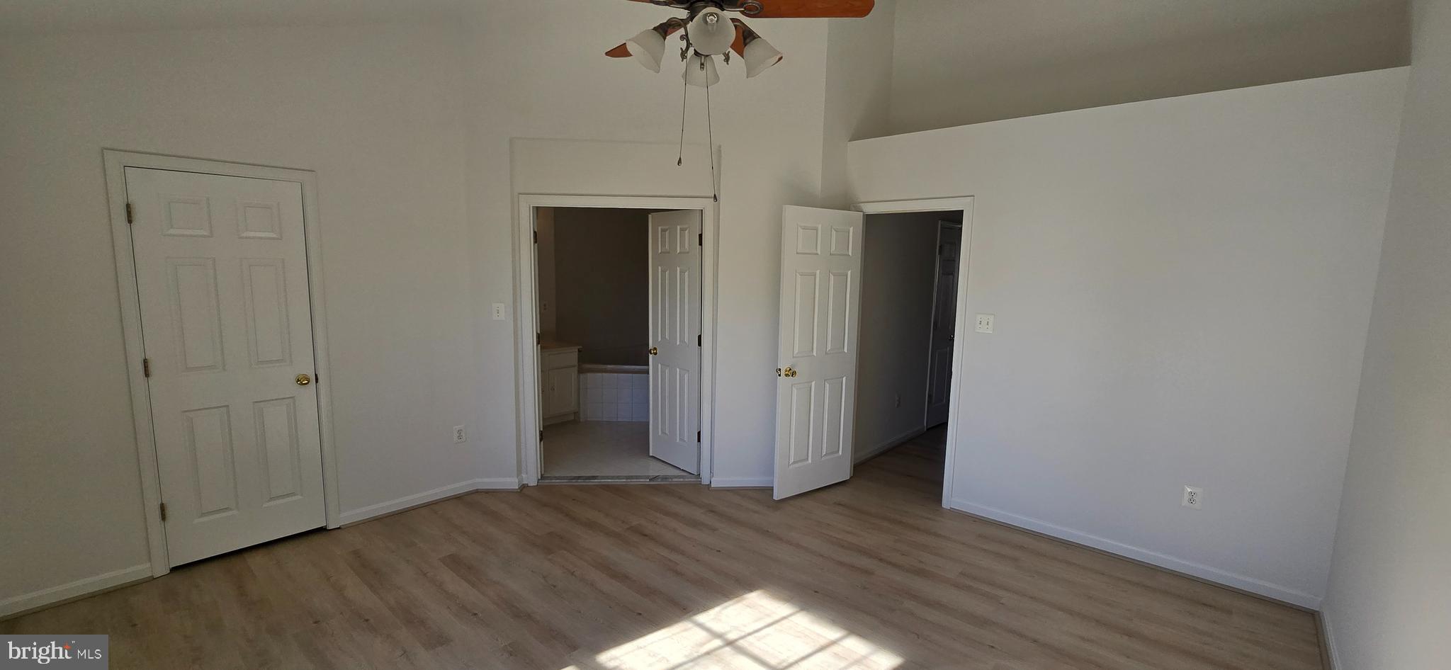 POTOMAC LAKES - Residential Lease