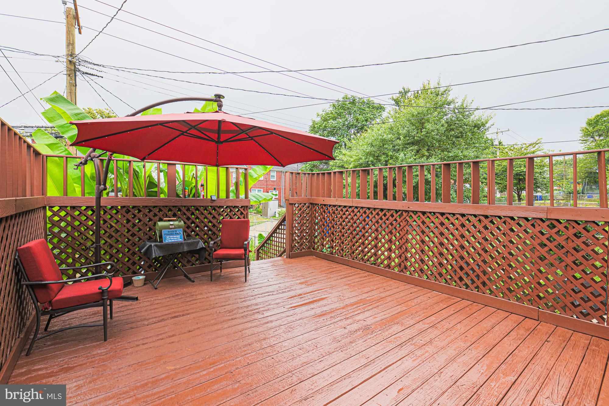 IDLEWOOD - Residential