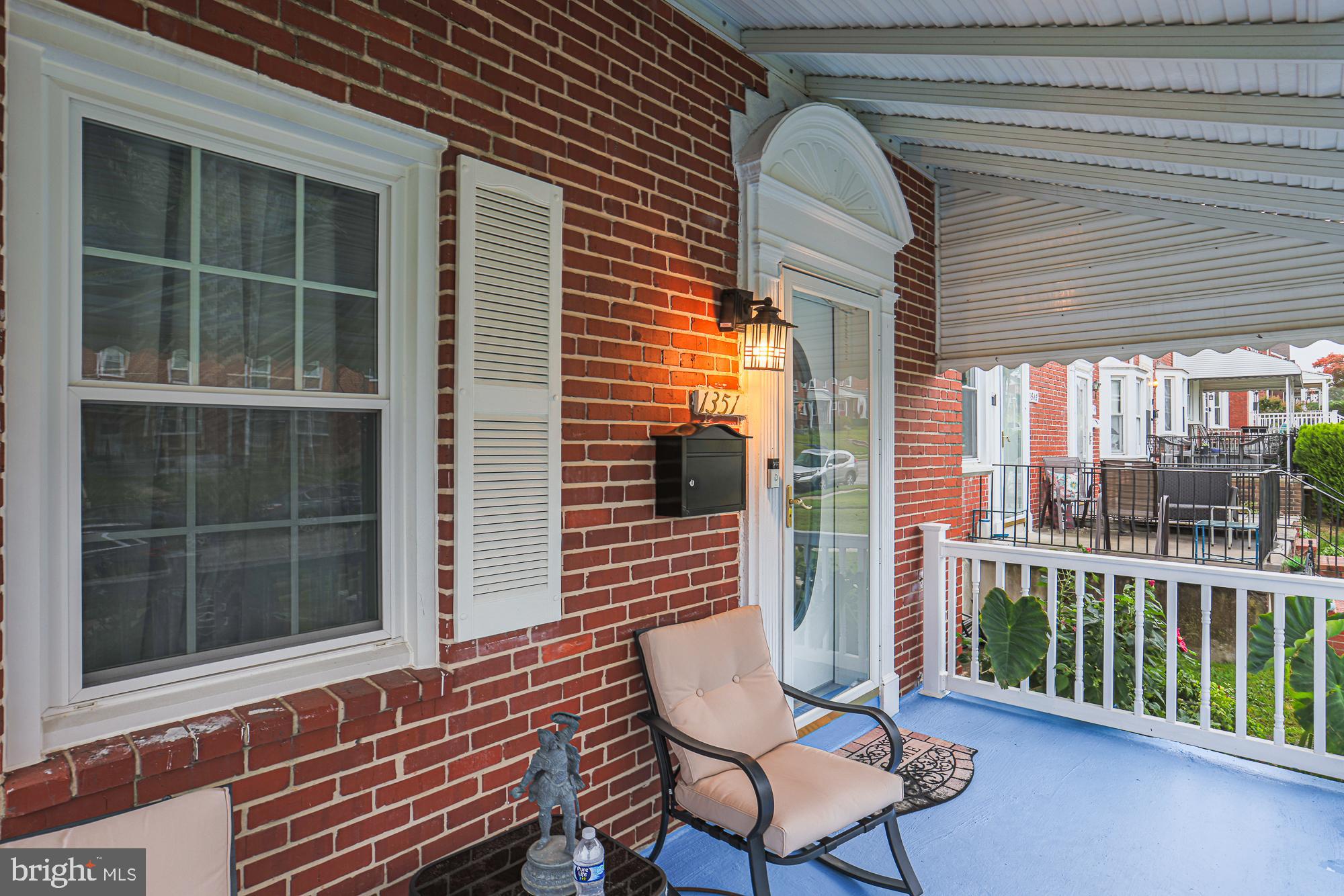 IDLEWOOD - Residential