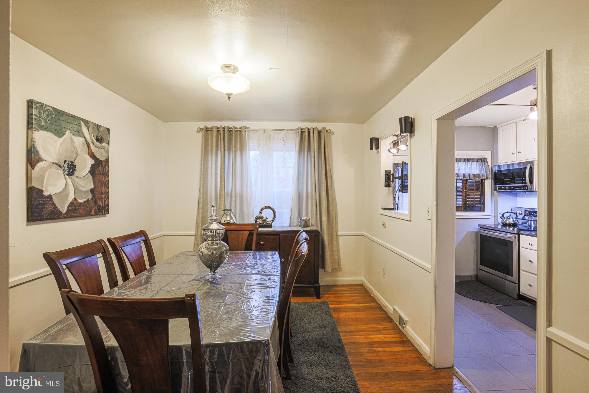 IDLEWOOD - Residential