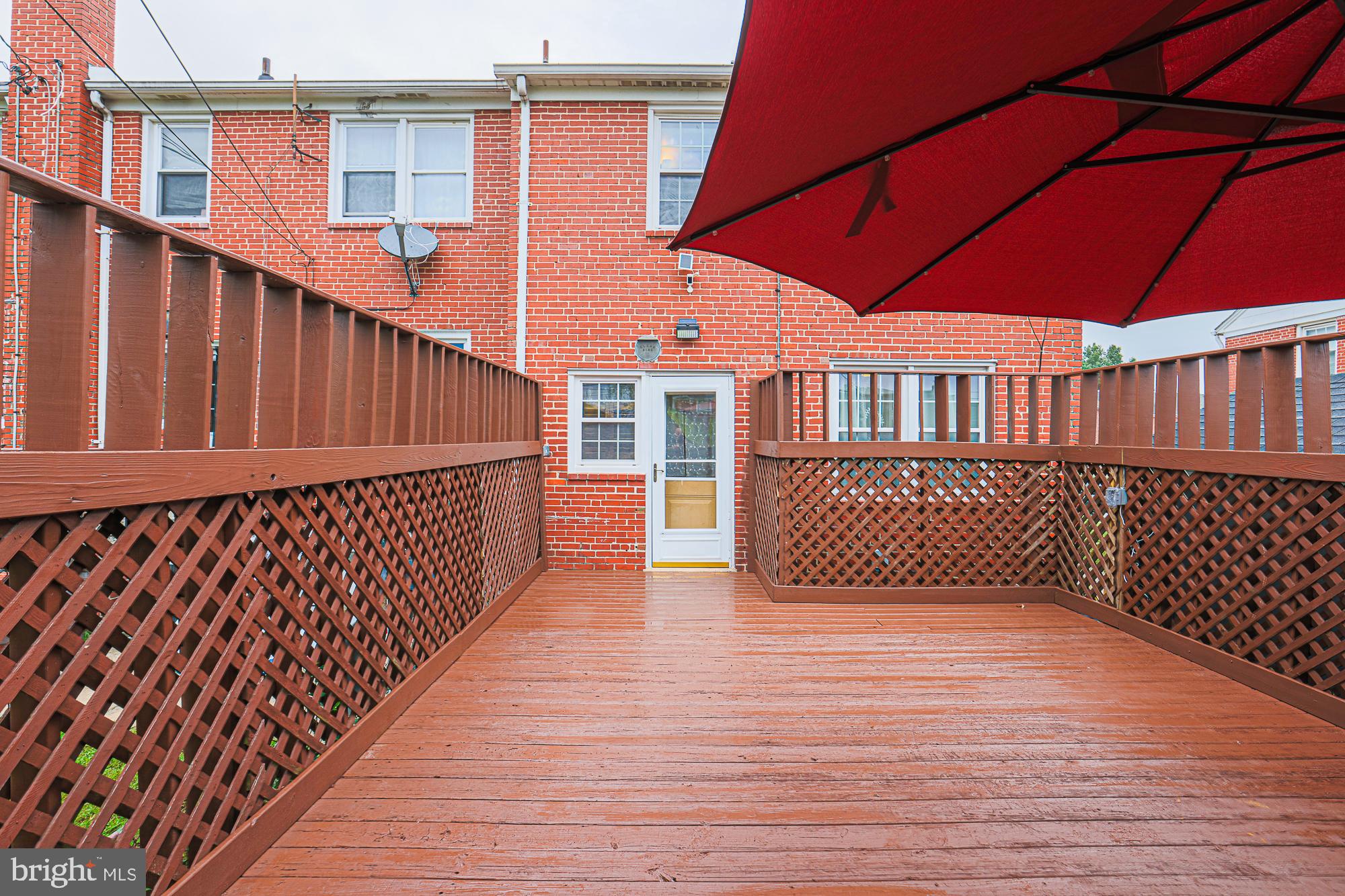 IDLEWOOD - Residential