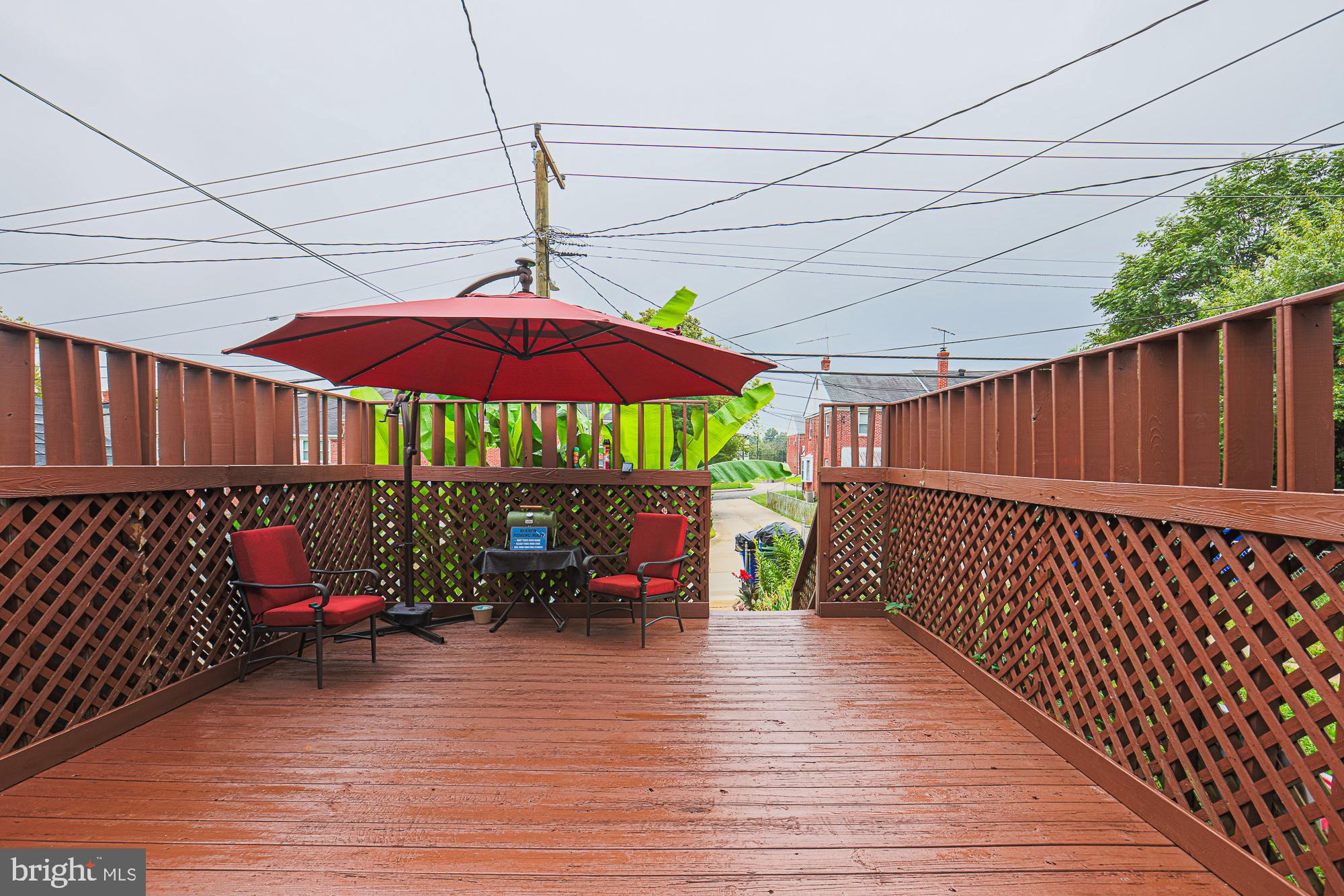 IDLEWOOD - Residential