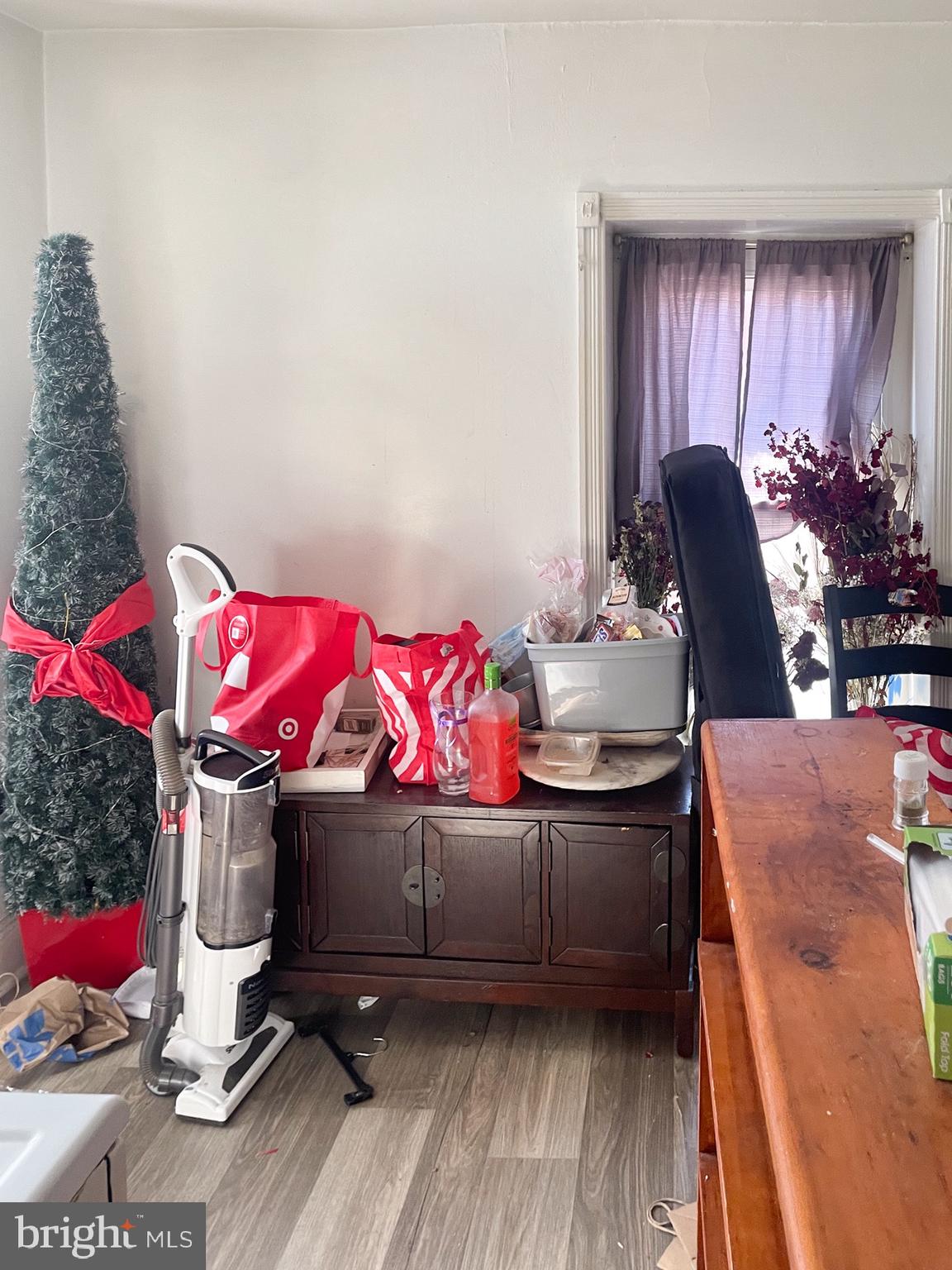 FRANKFORD - Residential Income