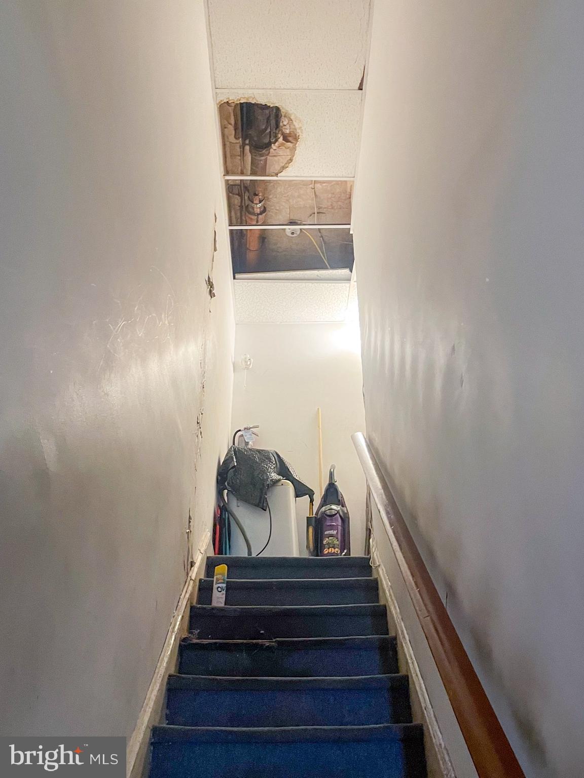 FRANKFORD - Residential Income