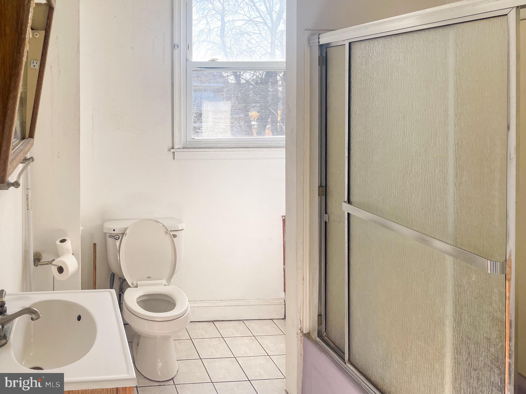 FRANKFORD - Residential Income