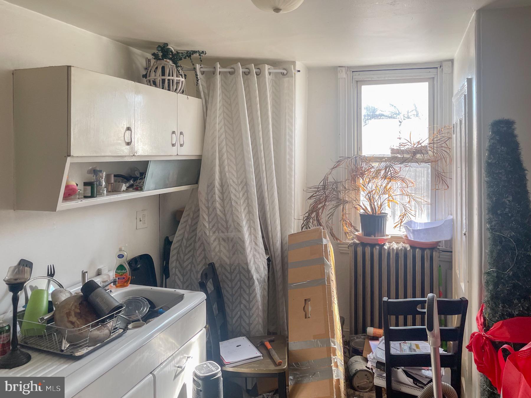 FRANKFORD - Residential Income