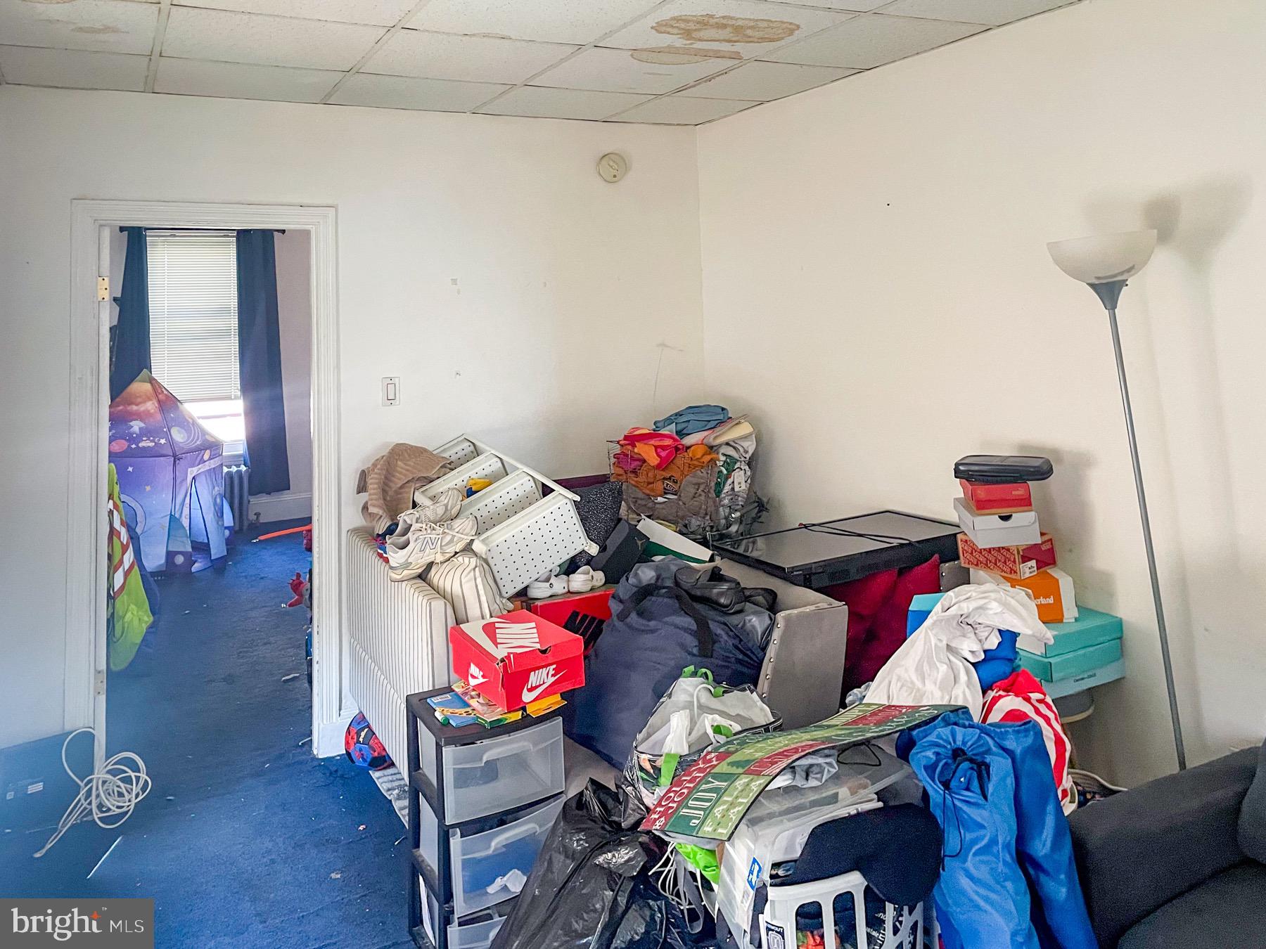 FRANKFORD - Residential Income