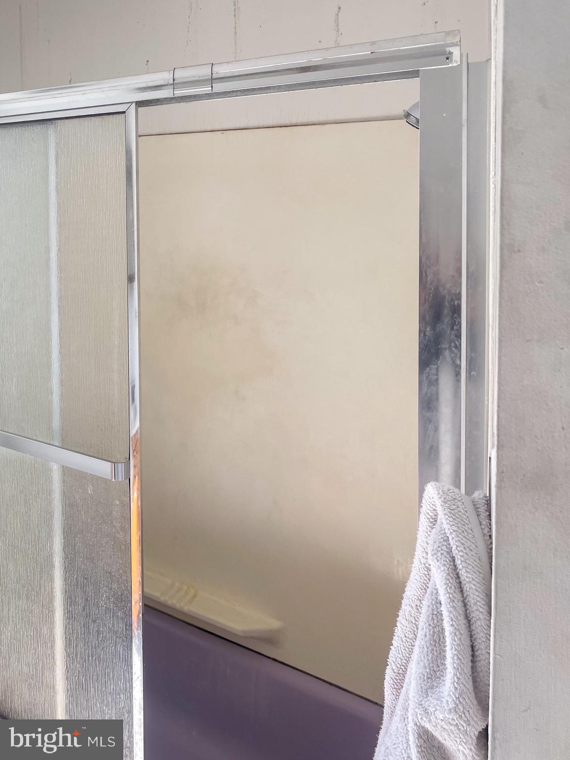 FRANKFORD - Residential Income