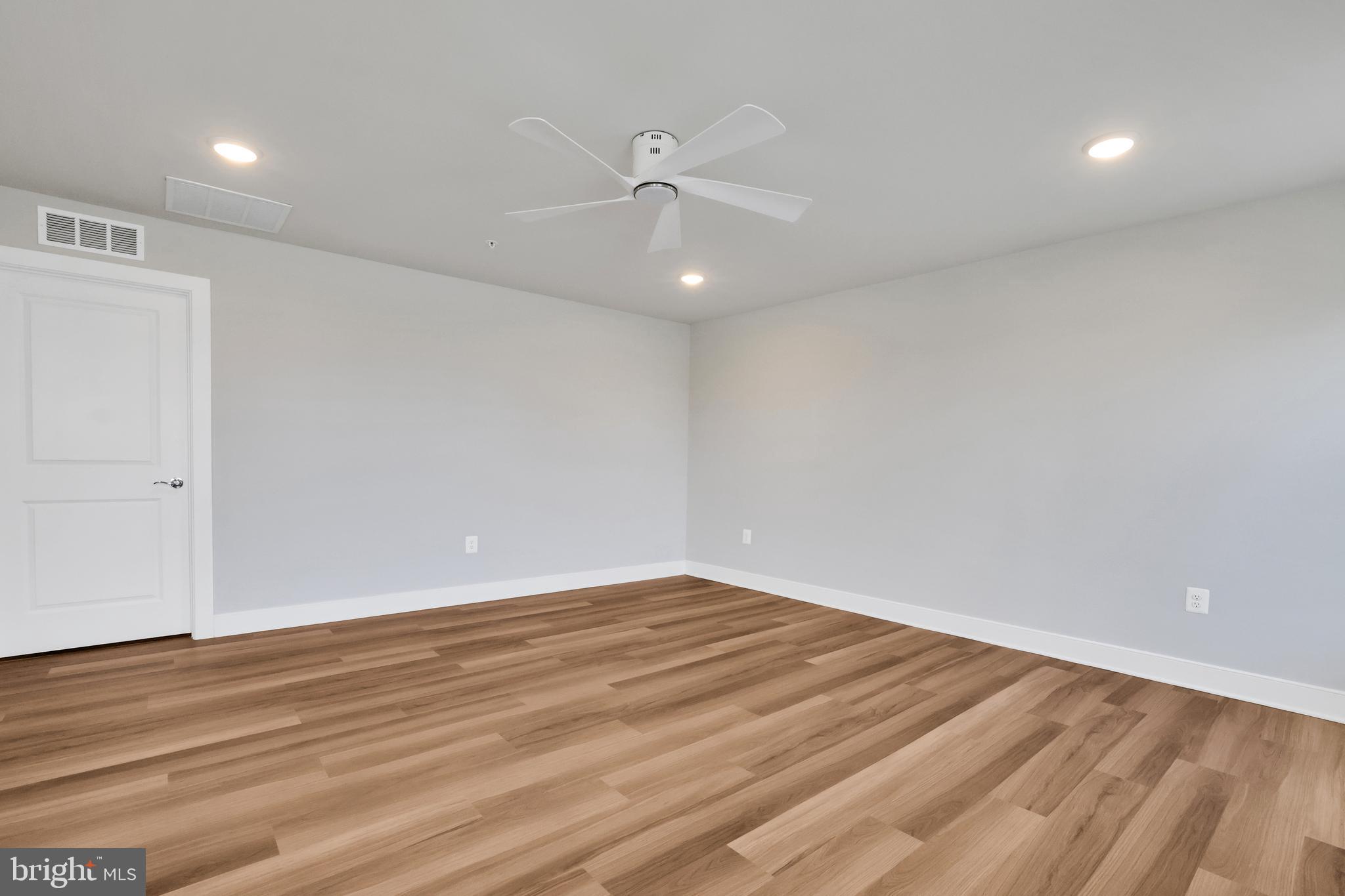 MAPLE LAWN - Residential