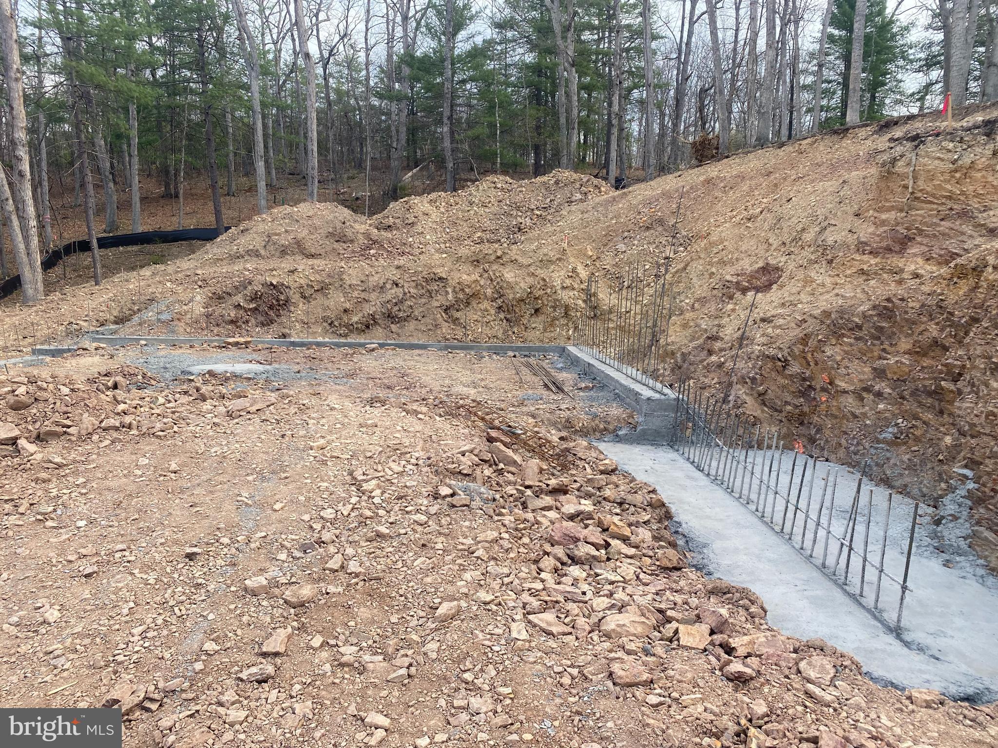 LAKE HOLIDAY ESTATES - Residential