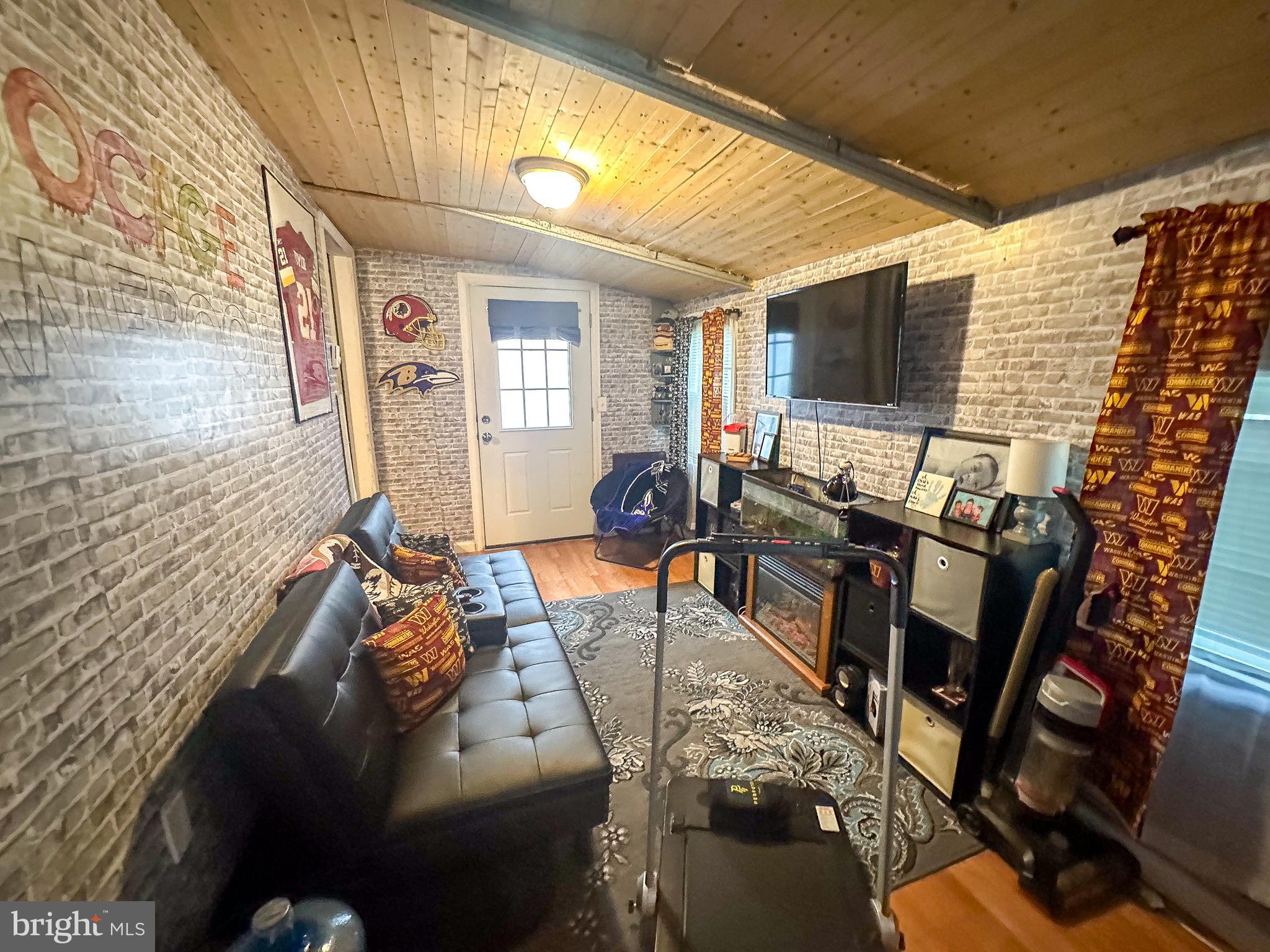 WILLIAMS ESTATES - Residential