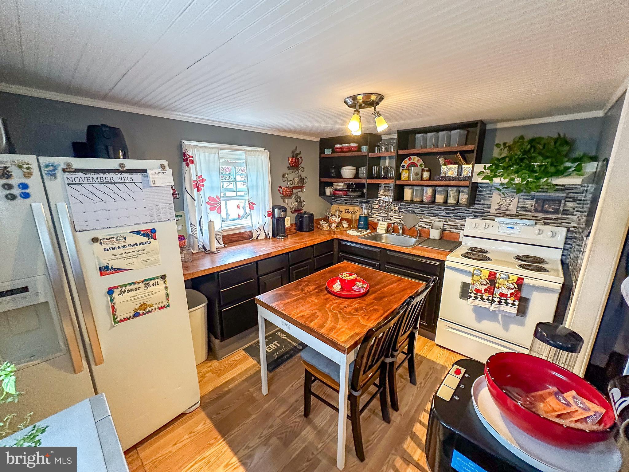 WILLIAMS ESTATES - Residential