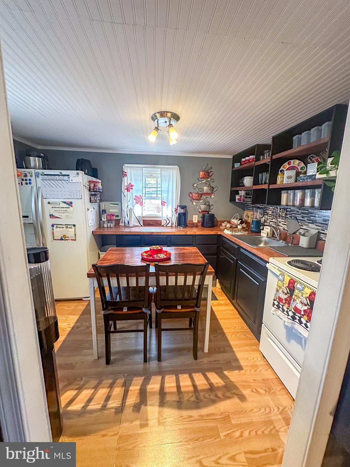 WILLIAMS ESTATES - Residential