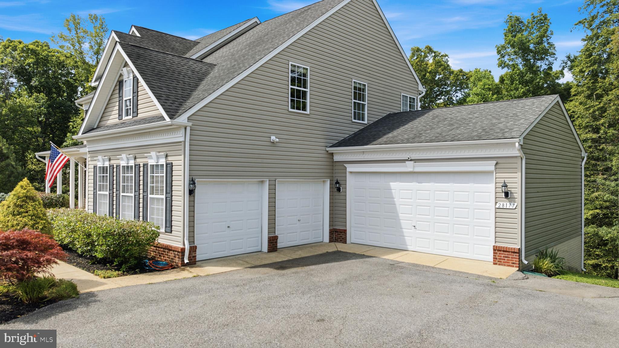 28177 BEN OAKS DRIVE
