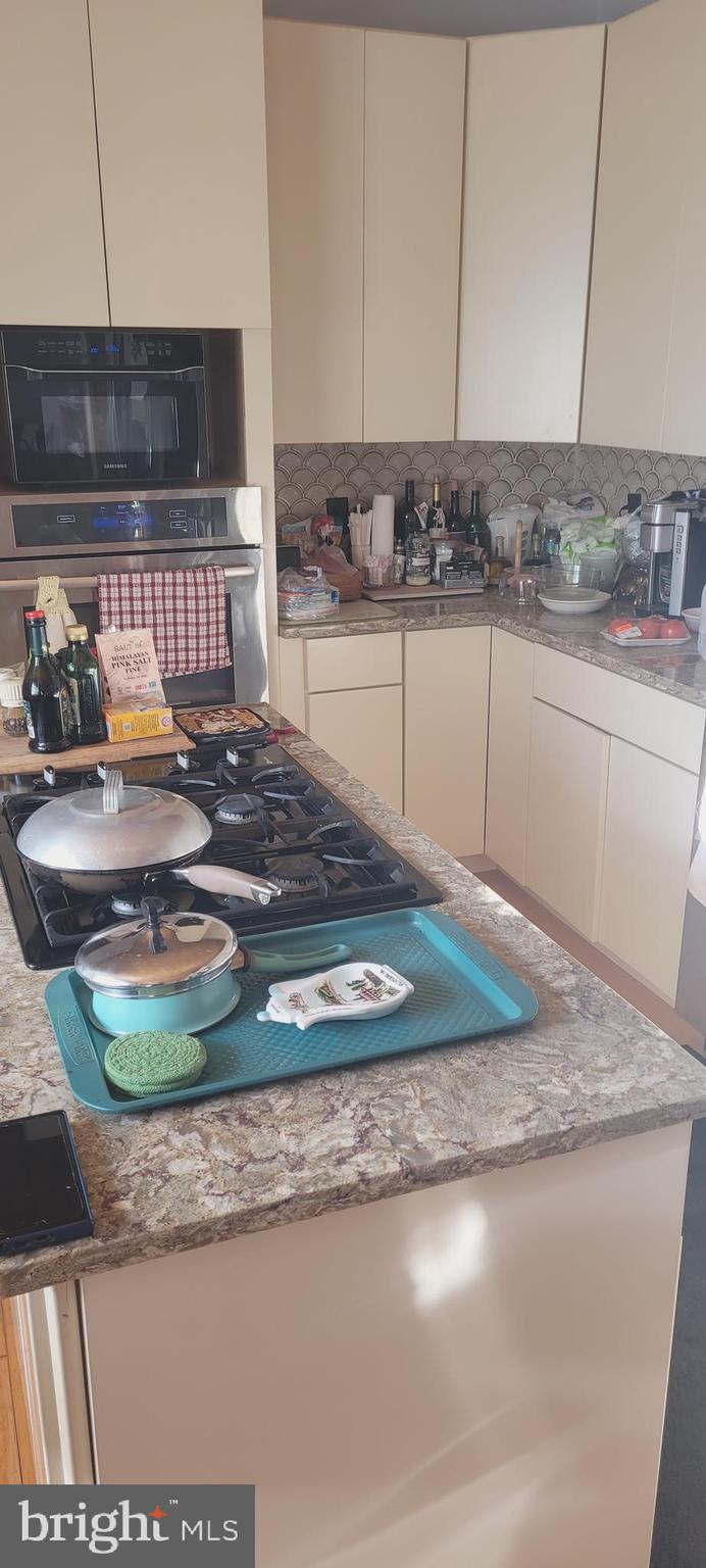 LLANERCH - Residential