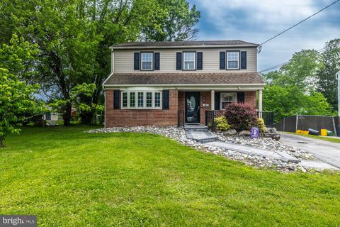 308 PARHAM ROAD SPRINGFIELD PA 19064