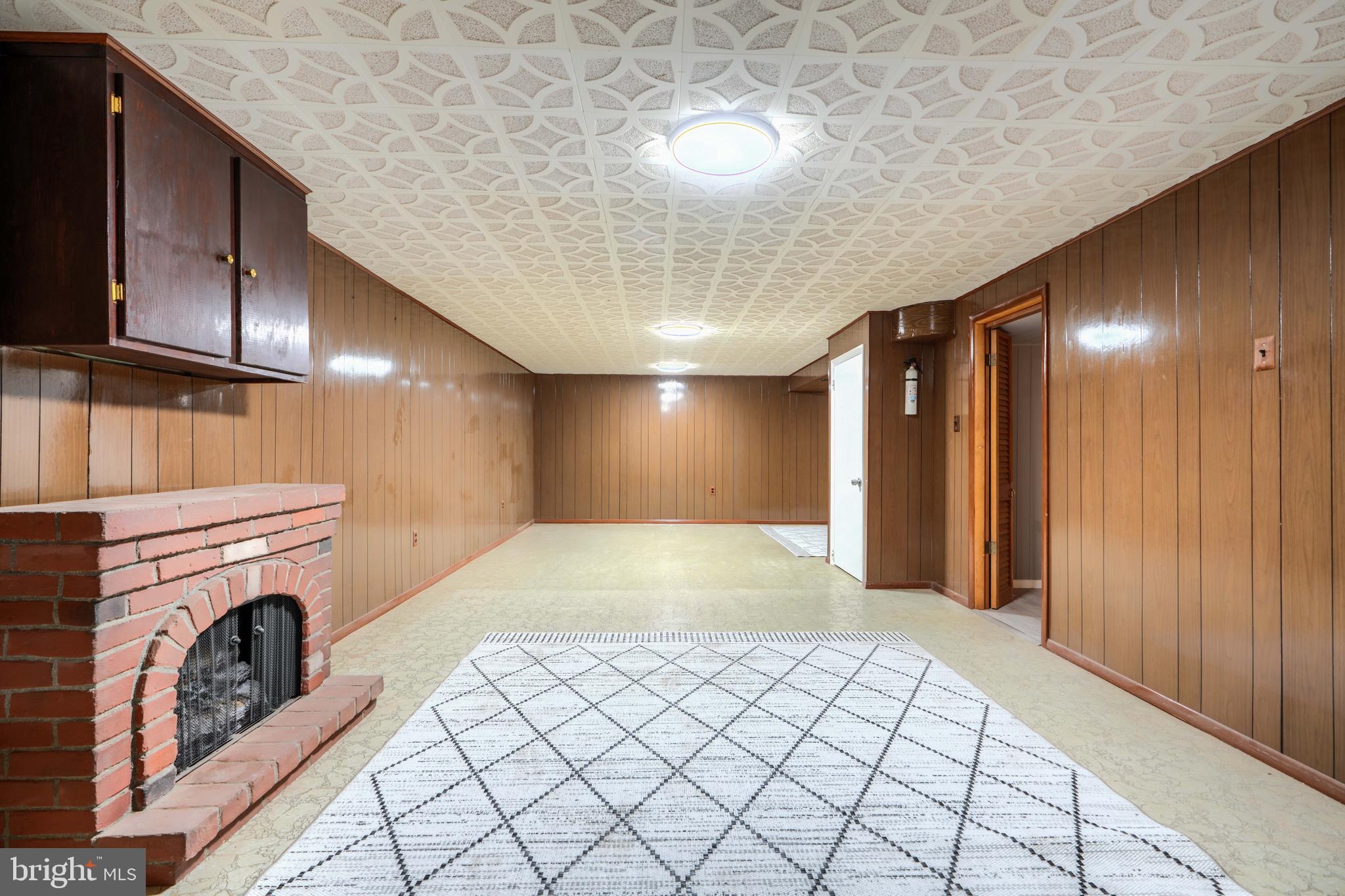 ROSEDALE - Residential