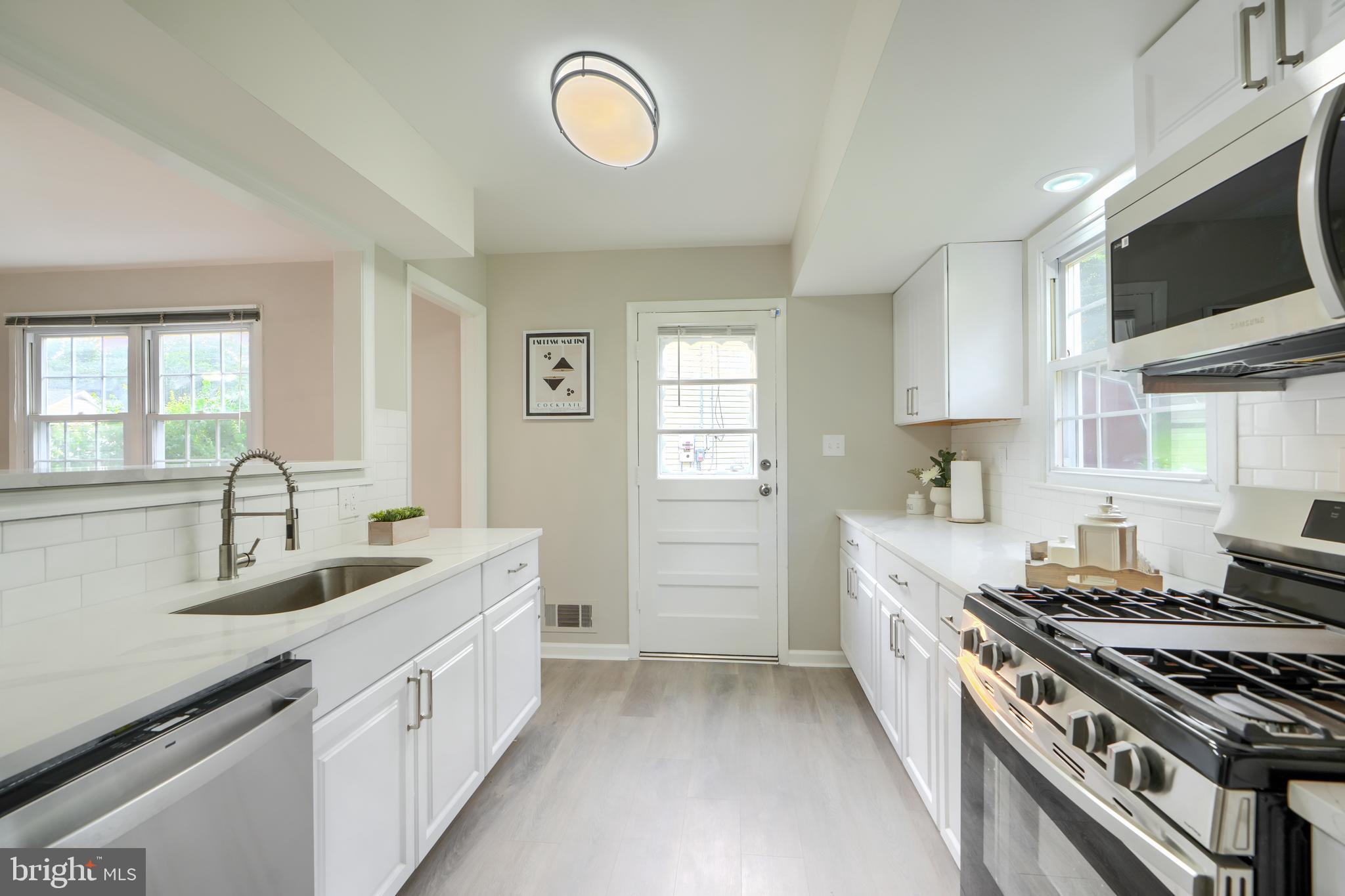 ROSEDALE - Residential