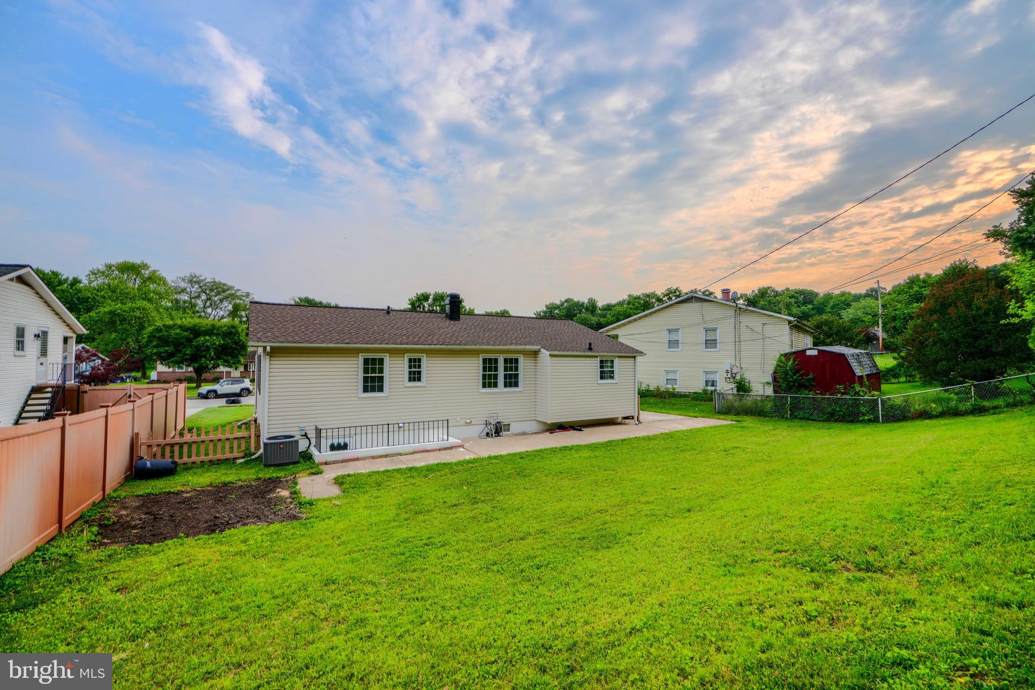 ROSEDALE - Residential