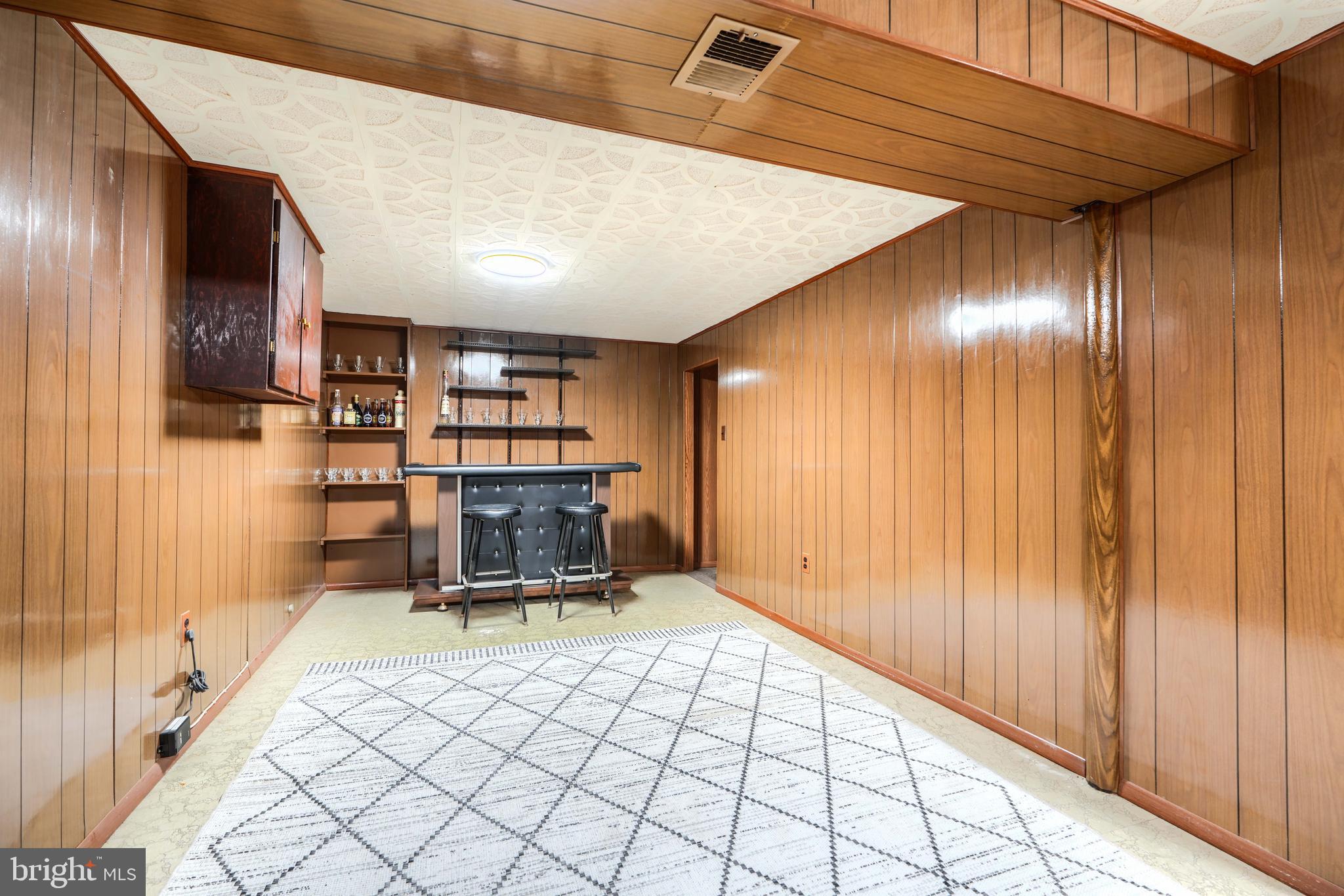 ROSEDALE - Residential