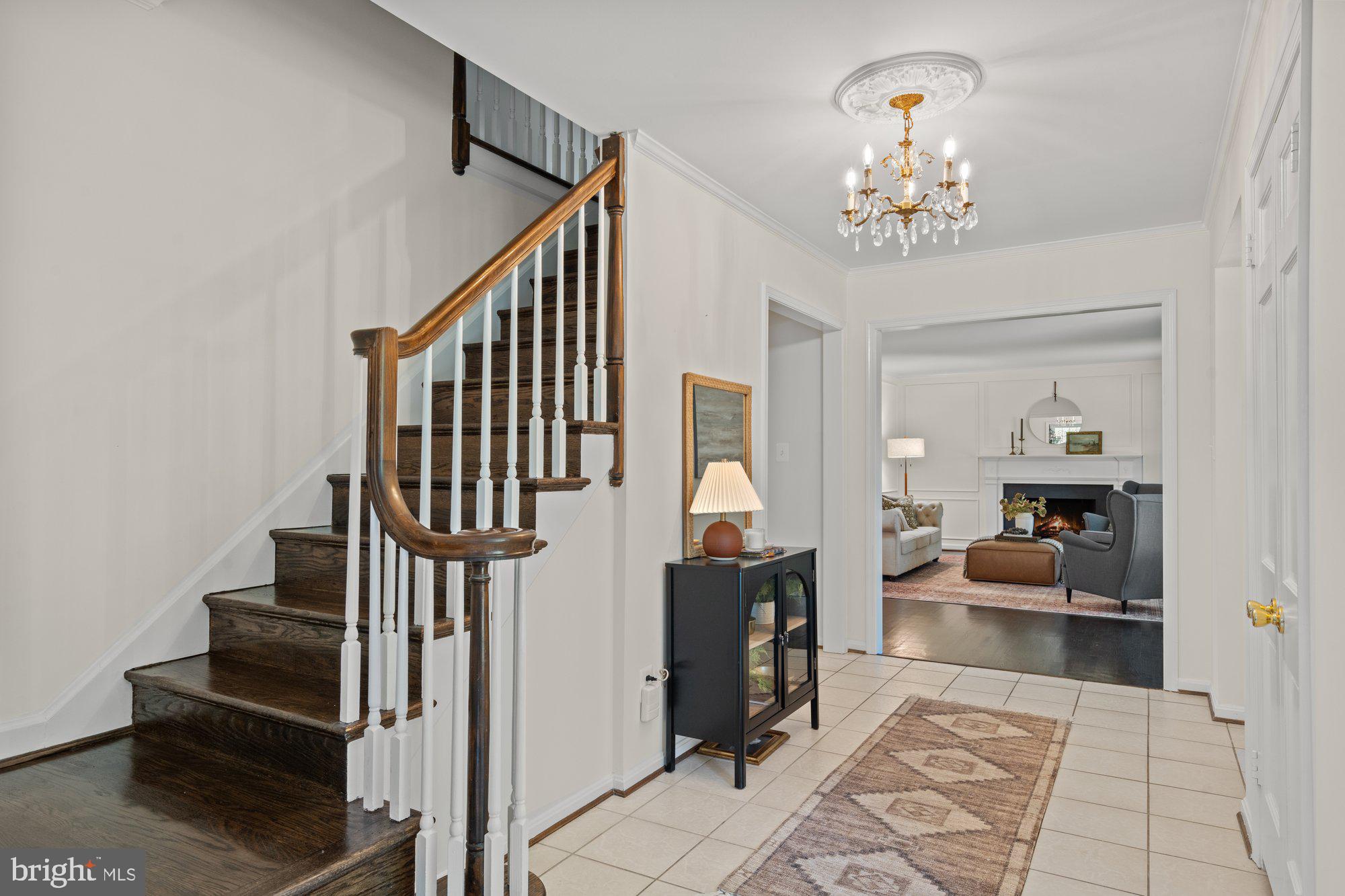 WAYNEWOOD - Residential