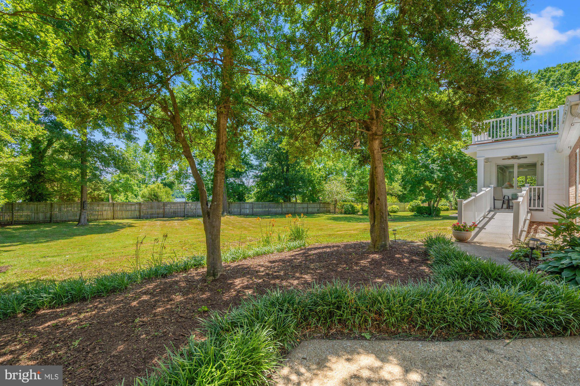 WAYNEWOOD - Residential