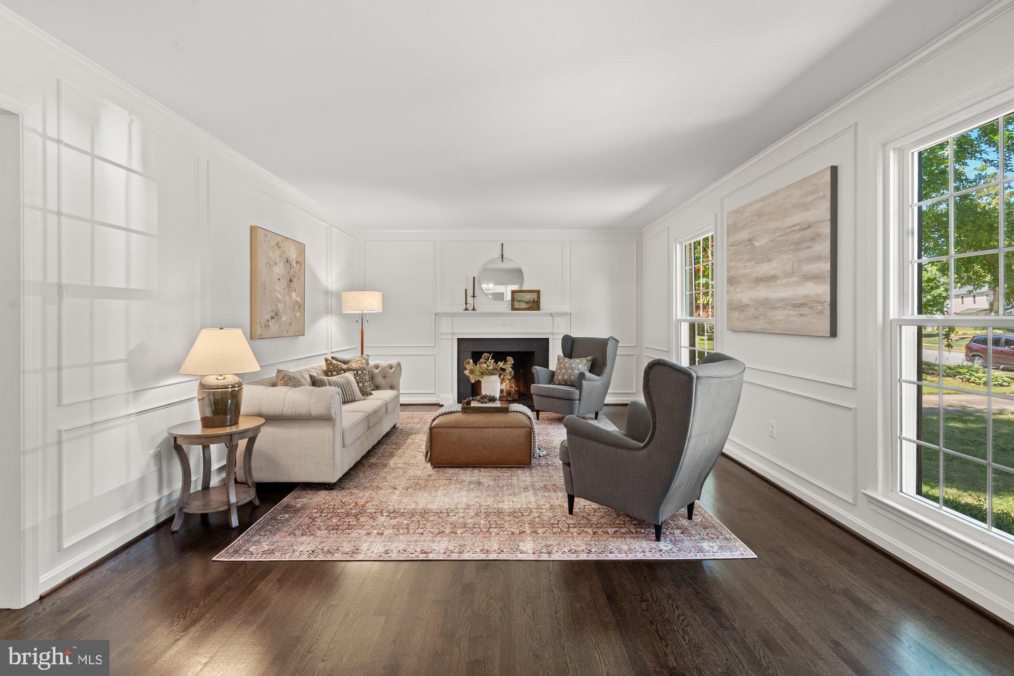 WAYNEWOOD - Residential