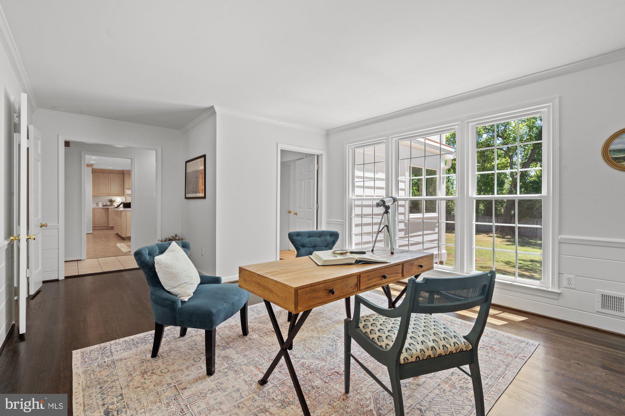 WAYNEWOOD - Residential