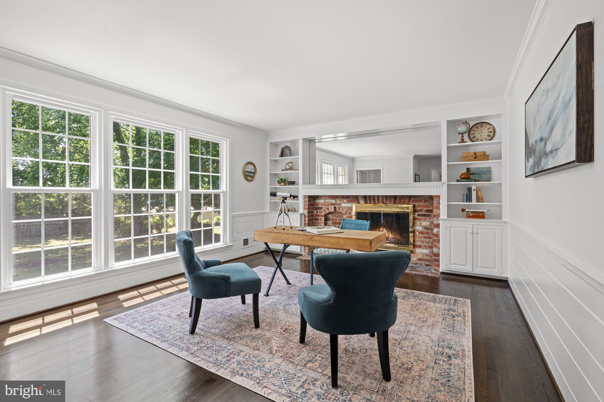 WAYNEWOOD - Residential