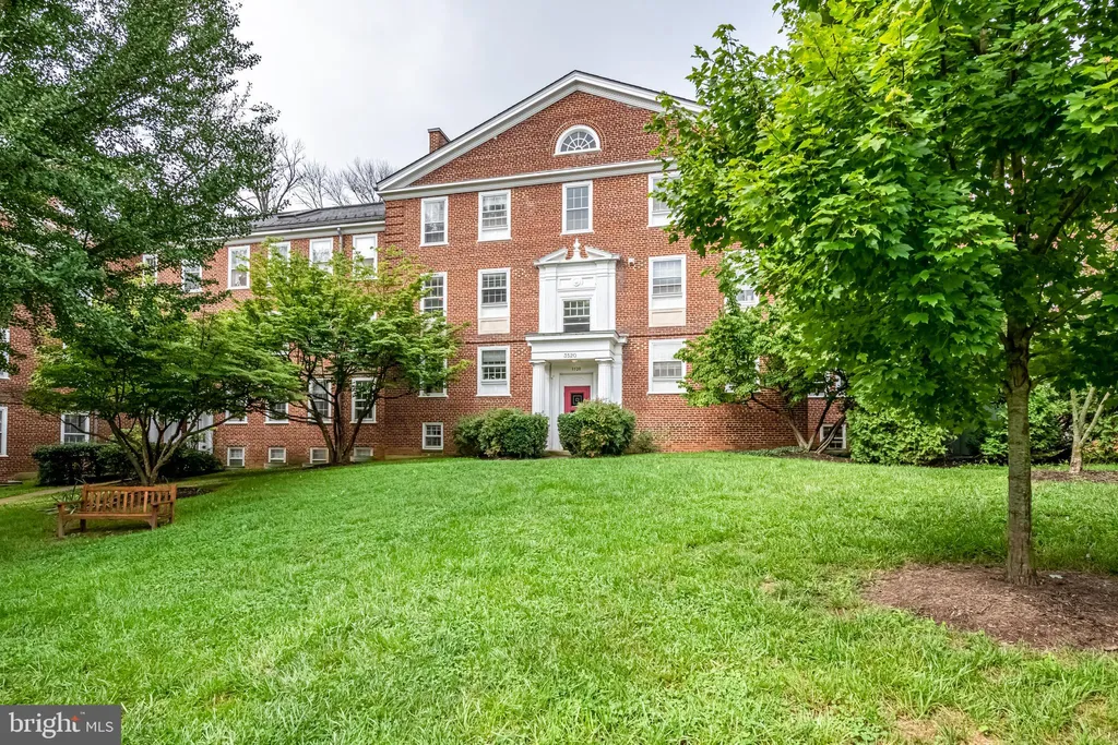 Additional image 4 of 3520 39th Street NW Unit A655, Washington, DC 20016