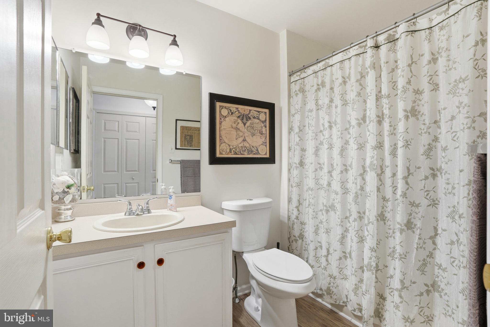 MEADOW WOOD - Residential