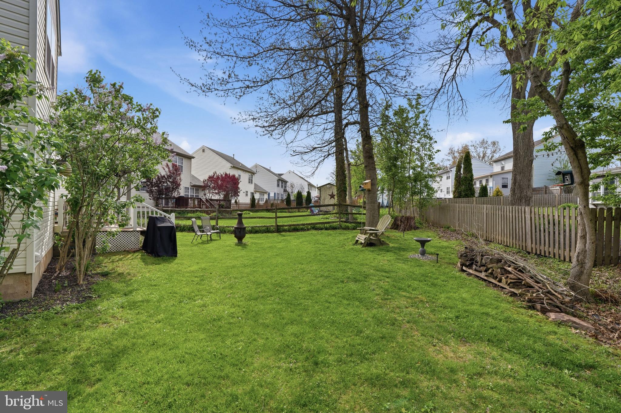 MEADOW WOOD - Residential
