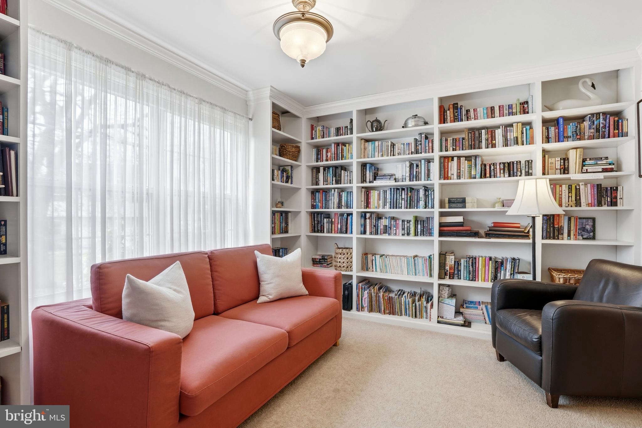MEADOW WOOD - Residential
