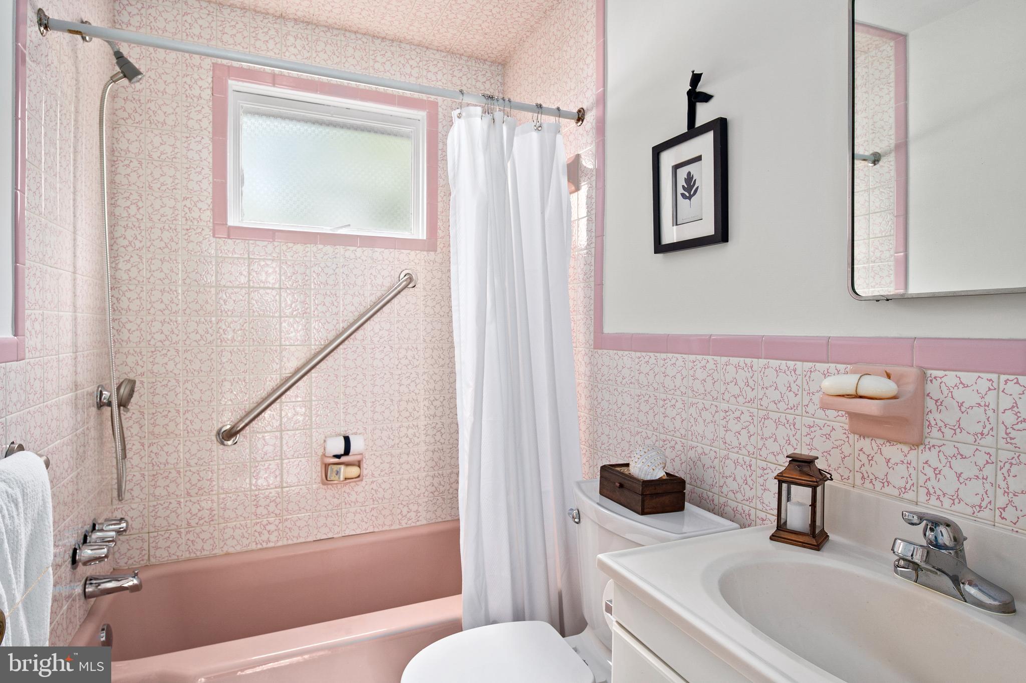 POWDER MILL ESTATES - Residential