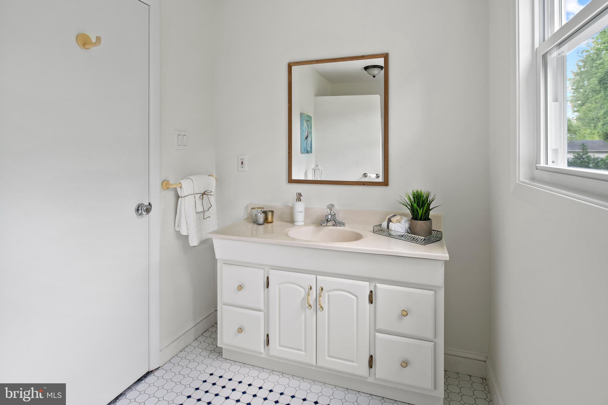 POWDER MILL ESTATES - Residential