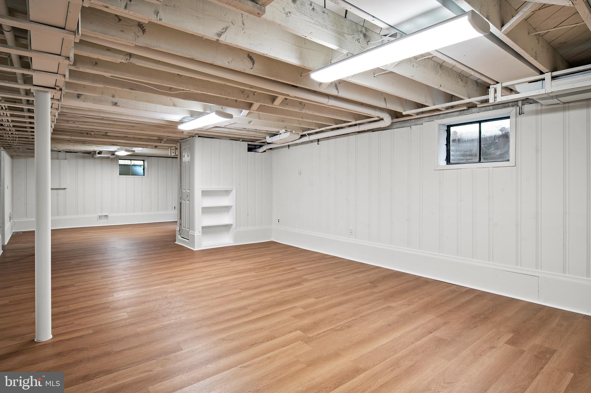 POWDER MILL ESTATES - Residential