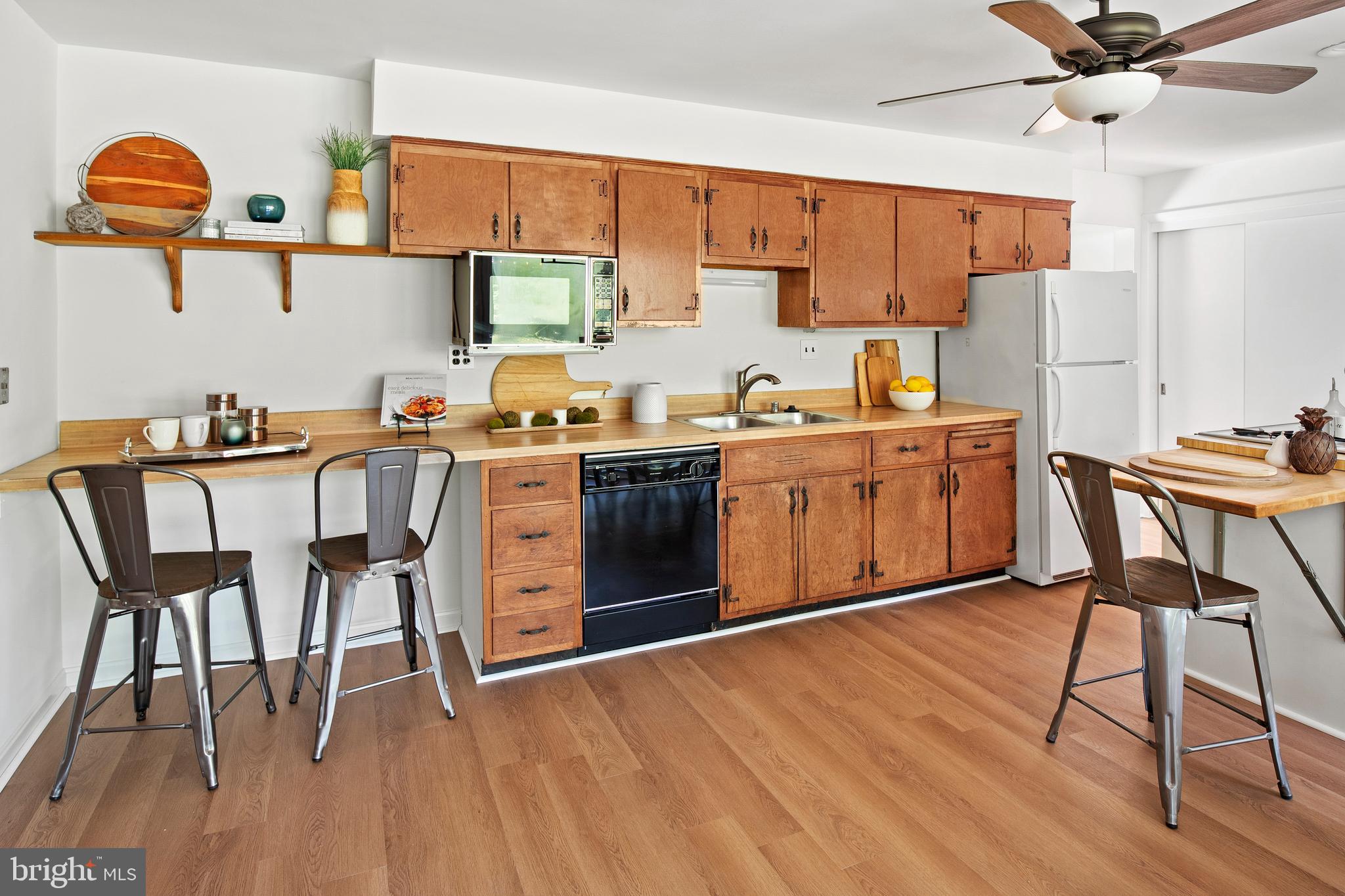 POWDER MILL ESTATES - Residential