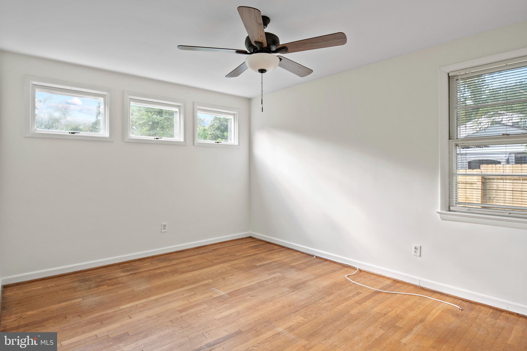 POWDER MILL ESTATES - Residential