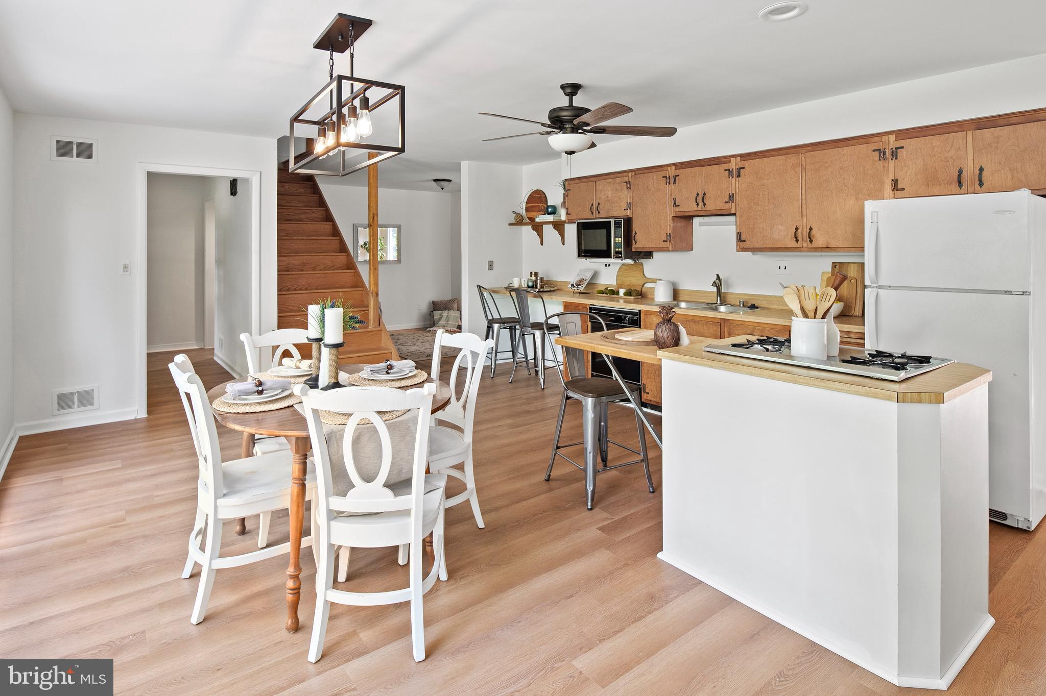 POWDER MILL ESTATES - Residential