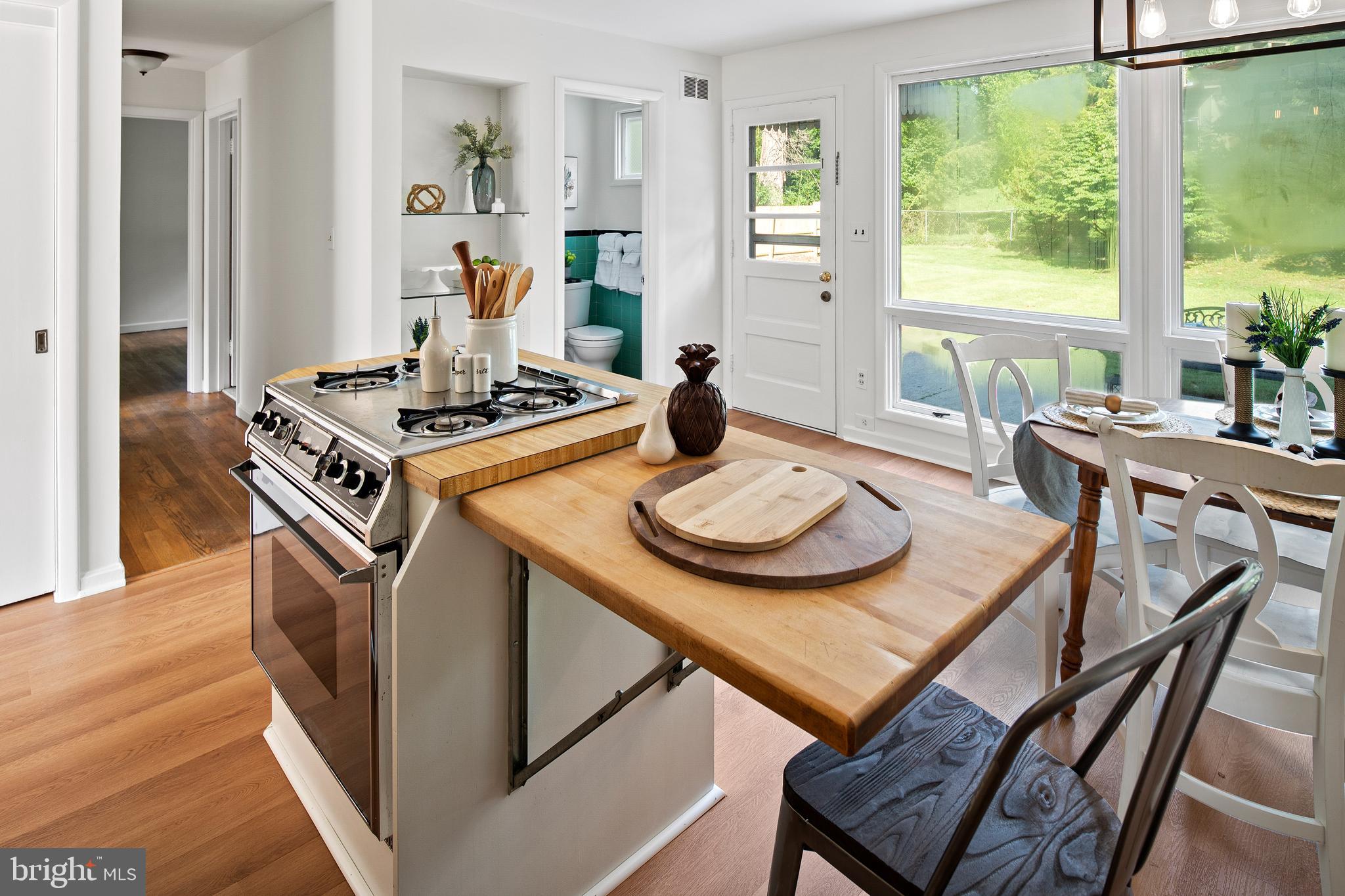 POWDER MILL ESTATES - Residential