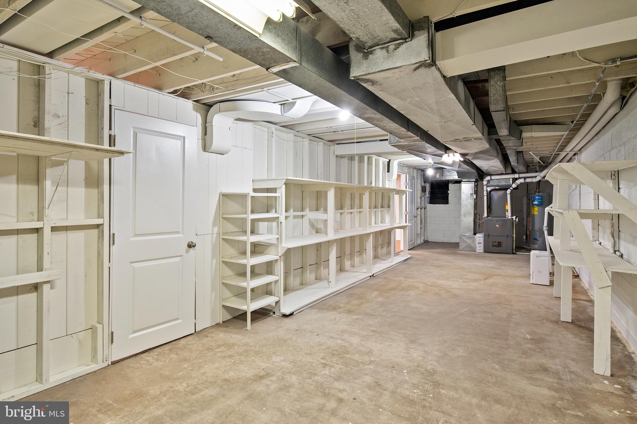 POWDER MILL ESTATES - Residential