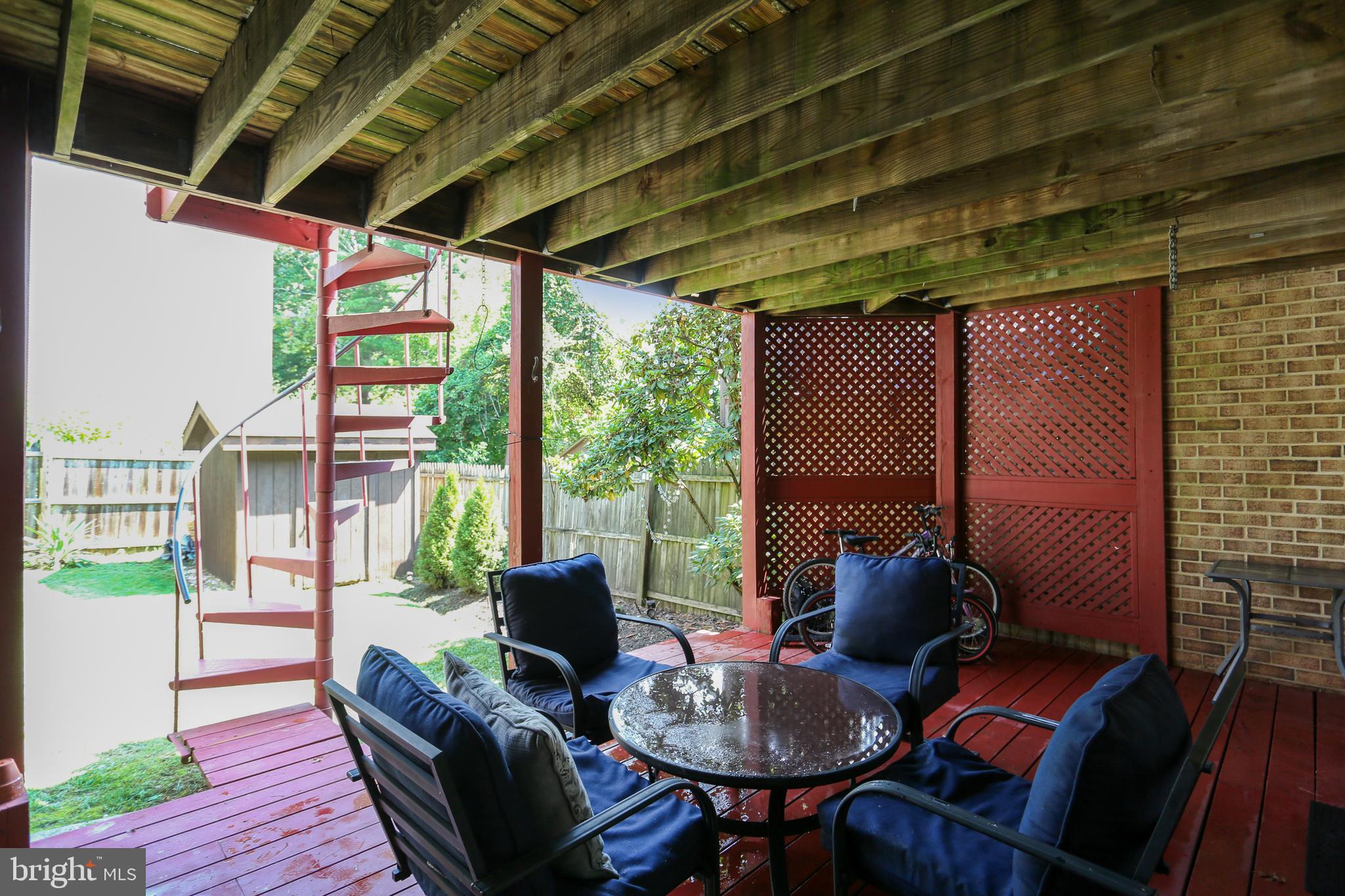 FARMINGDALE ESTATES - Residential