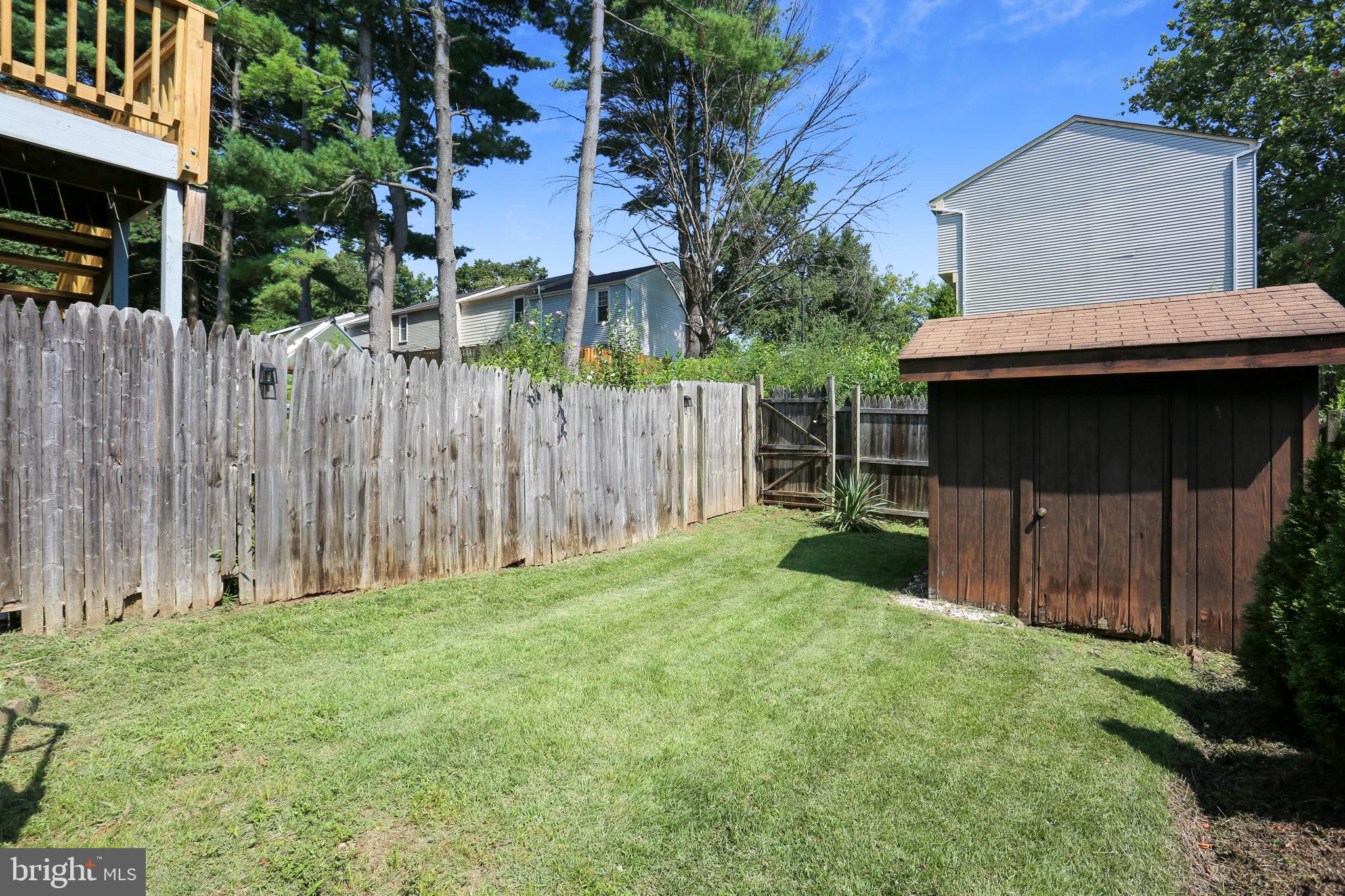 FARMINGDALE ESTATES - Residential