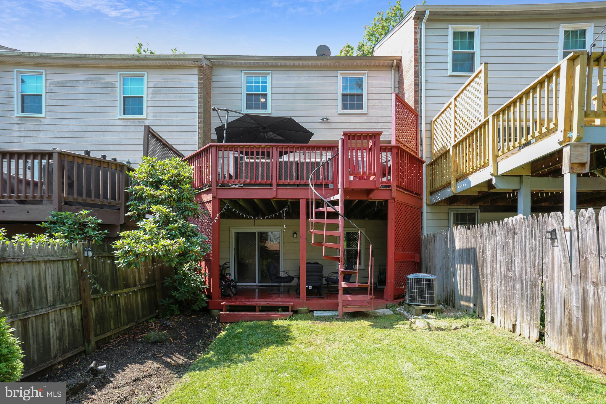 FARMINGDALE ESTATES - Residential