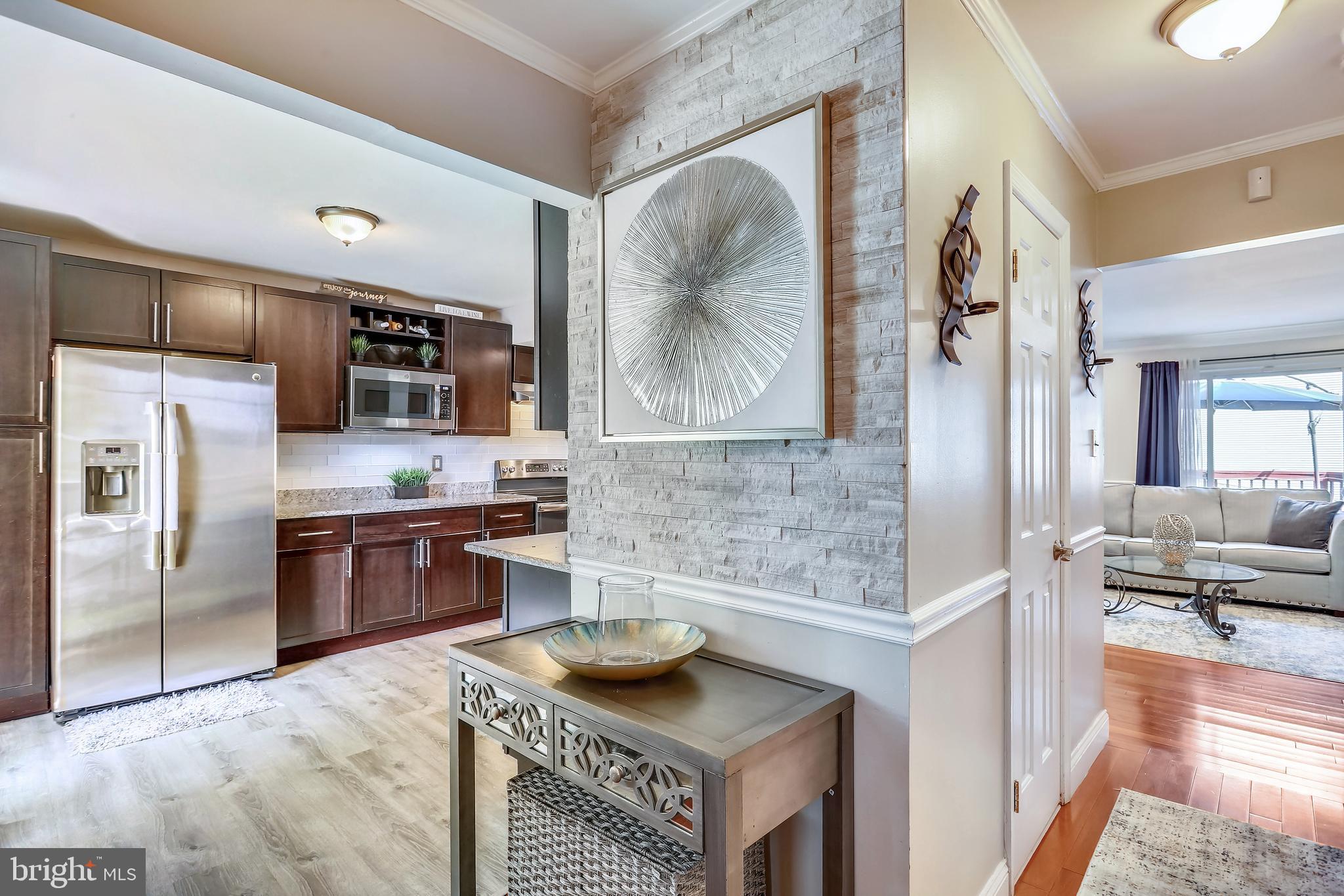 FARMINGDALE ESTATES - Residential