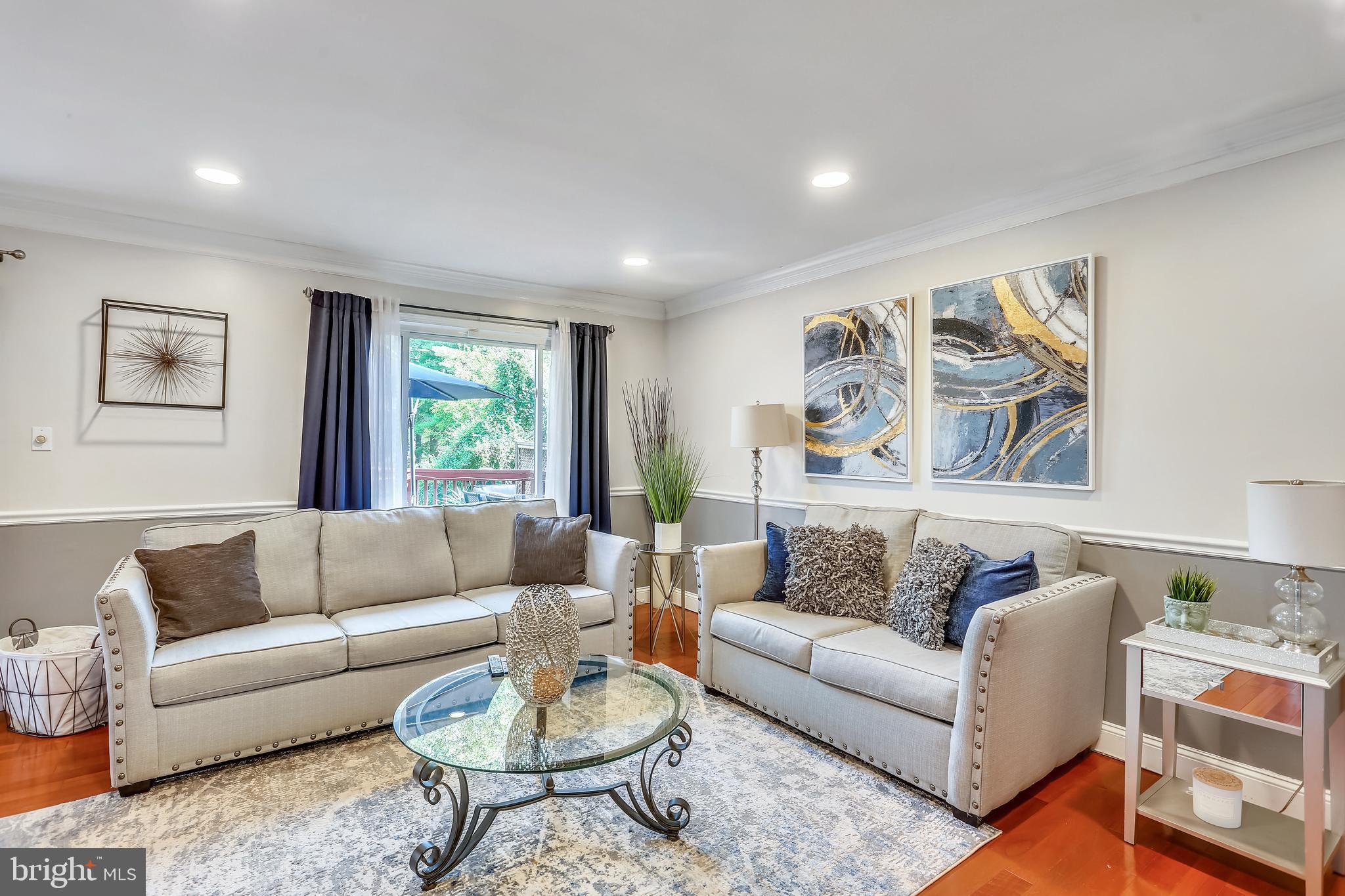 FARMINGDALE ESTATES - Residential