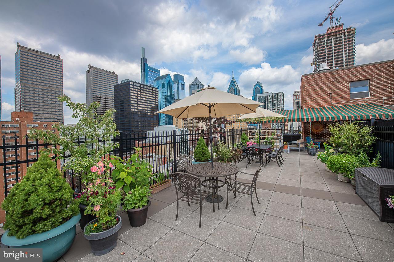 RITTENHOUSE SQUARE - Residential